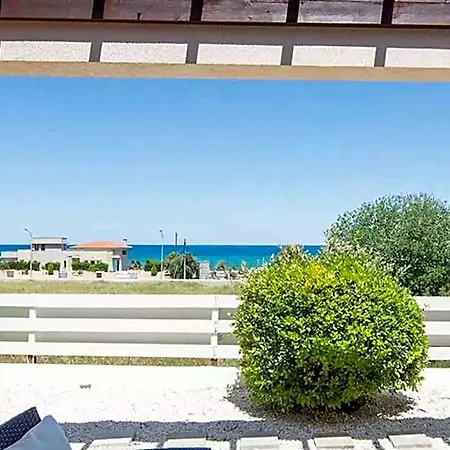 Sea Breeze Hideaway Hotel *